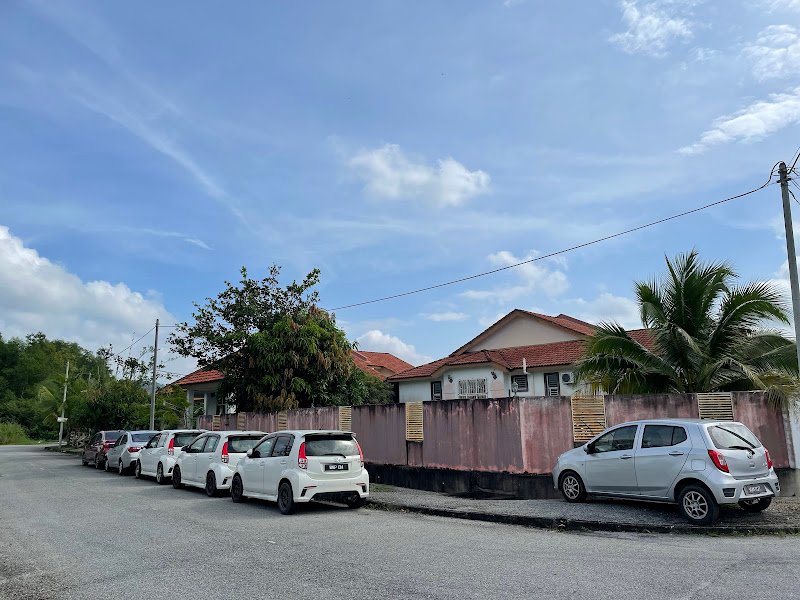 Kereta Sewa Miezan rental in Kepala Batas