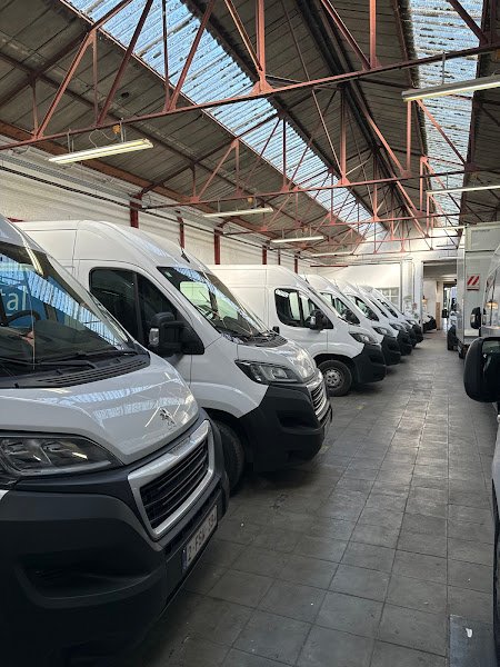 Az Rental rental in Bruxelles