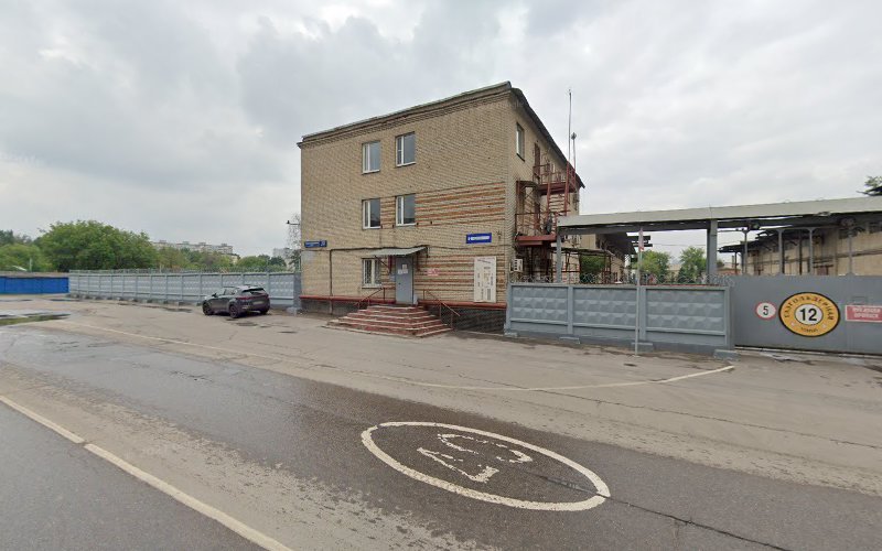 BLACK&WHITE car rental in Moscow