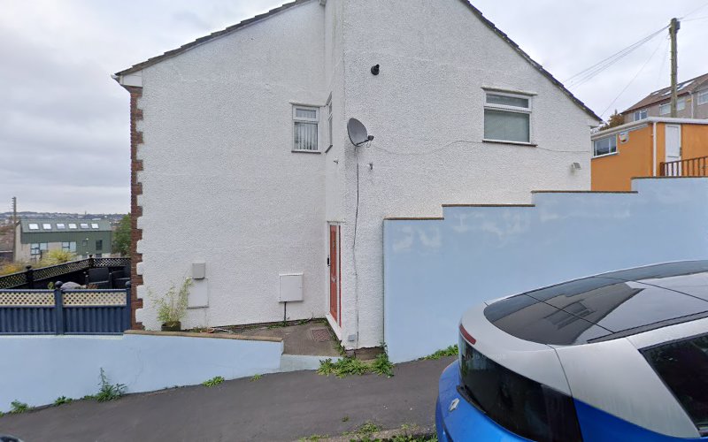 Lux Hire - Car and Van Rentals Bedminster – Bristol