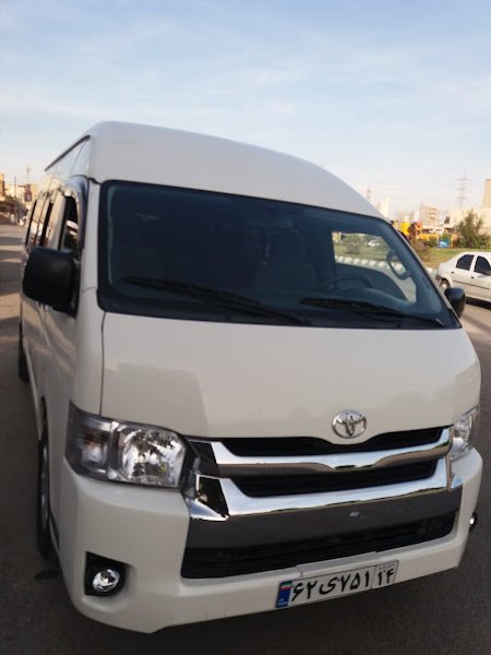 اجاره روزانه تویوتا‌هایس rental in Ahvaz
