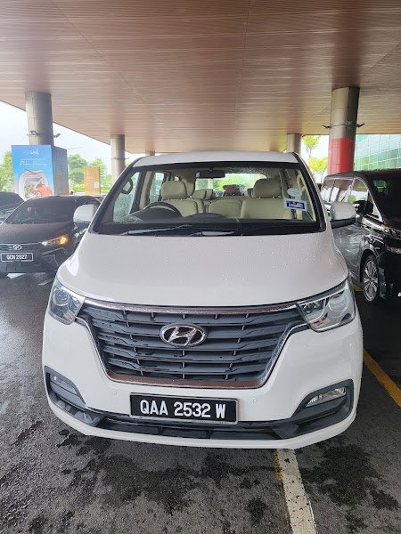 Hertz Malaysia | Kuching Airport rental in Kuching