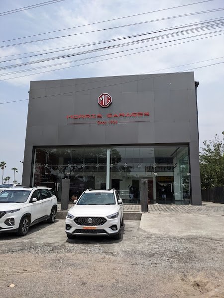 MG Motor Raam4Wheeler Showroom rental in Rekurthi, Karimnagar