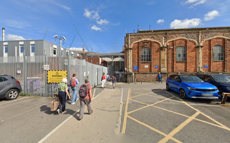 Indigo Car Hire – Bristol