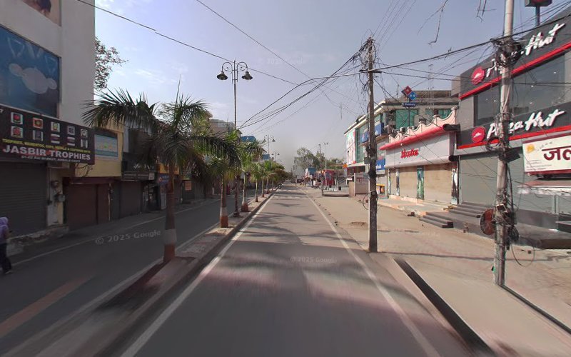 Ambala Car Booking, Car Rental & Ambala Taxi Service car rental in Ambala Cantt