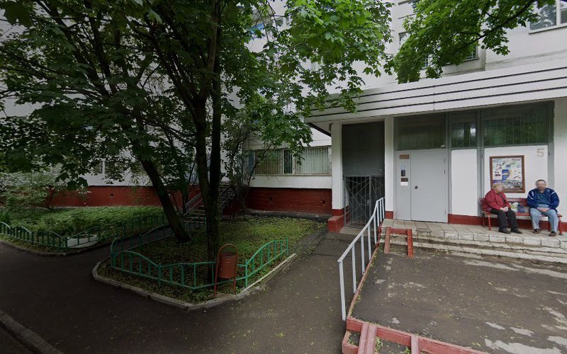 Rolls Royce001 car rental in Moscow