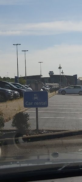 Hertz rental in Grâce-Hollogne
