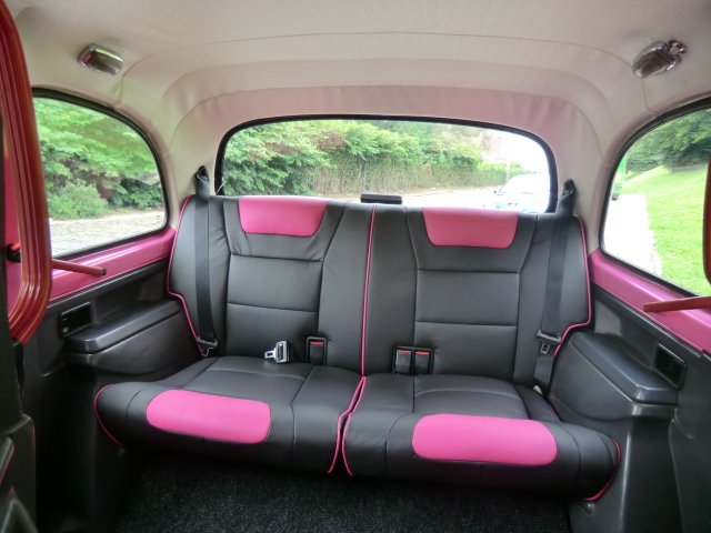 Coos'Happy - Taxi de Mariage rental in Binche