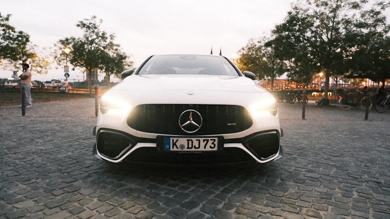 Strada Location rental in Mont-Saint-Guibert