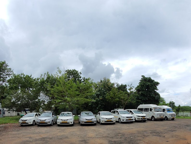 AKM Travels (Car Rental Service In Thiruvarur) car rental in Thiruvarur