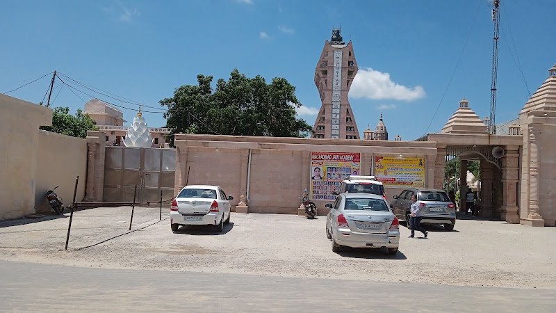 Bajrangi tour and travel&amp; ambala taxi service 24 hrs service rent rental in Ambala Cantt