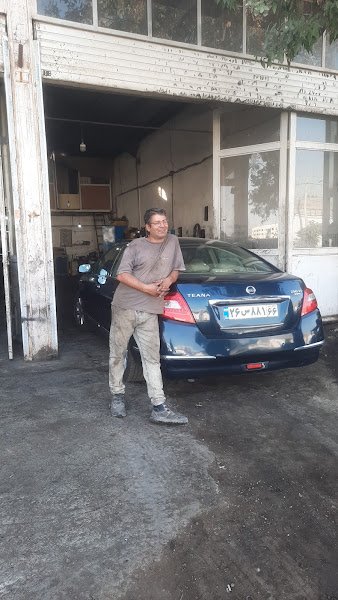 تعمیرگاه نیسان دیزل و بنزینی امیرحسین car rental in Karaj