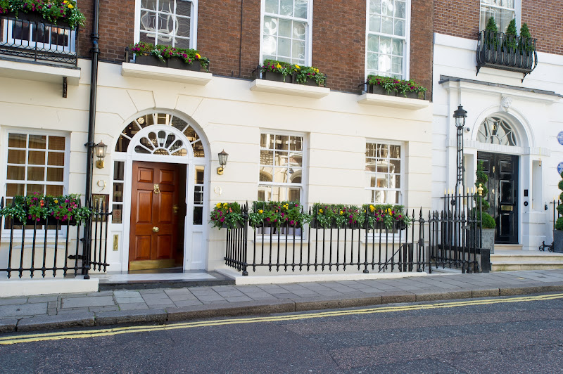 9 Hertford Street Apartments