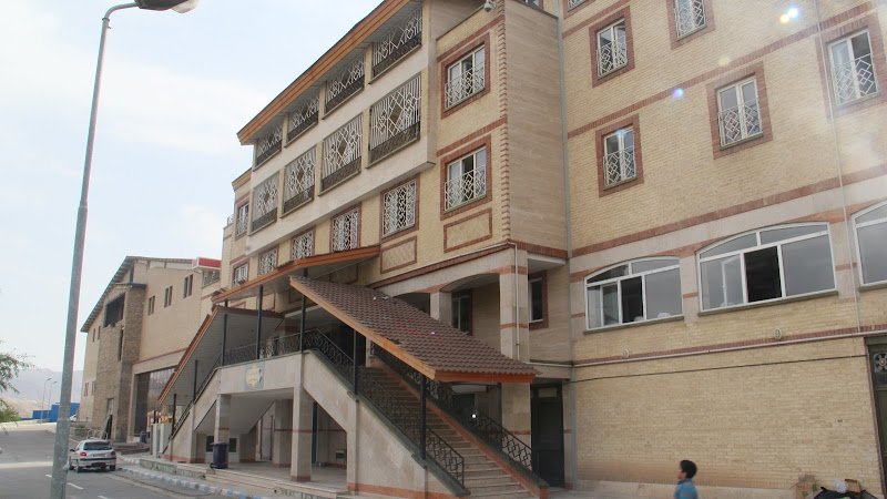 ساختمان اقامتی in Damavand