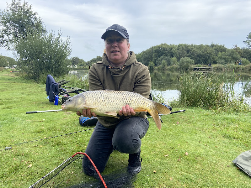 Broom Fisheries hotel in Annan