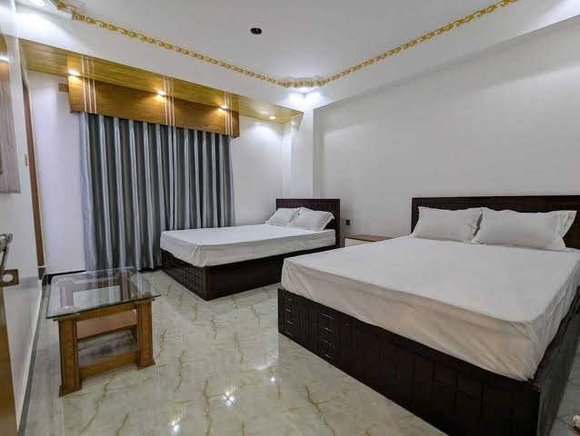 HOTEL SEVEN VIEW in Rajlokkhi