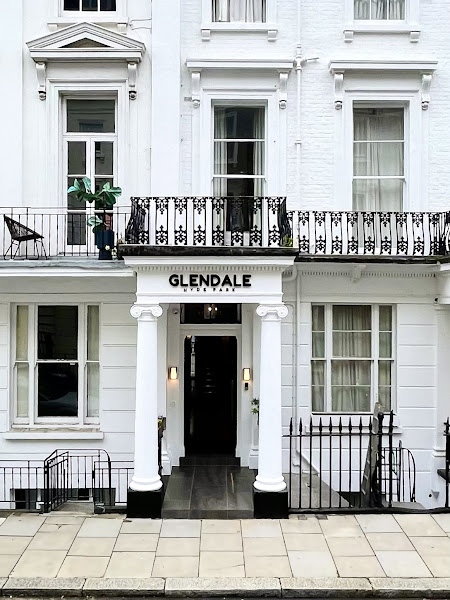 Glendale Hyde Park Hotel