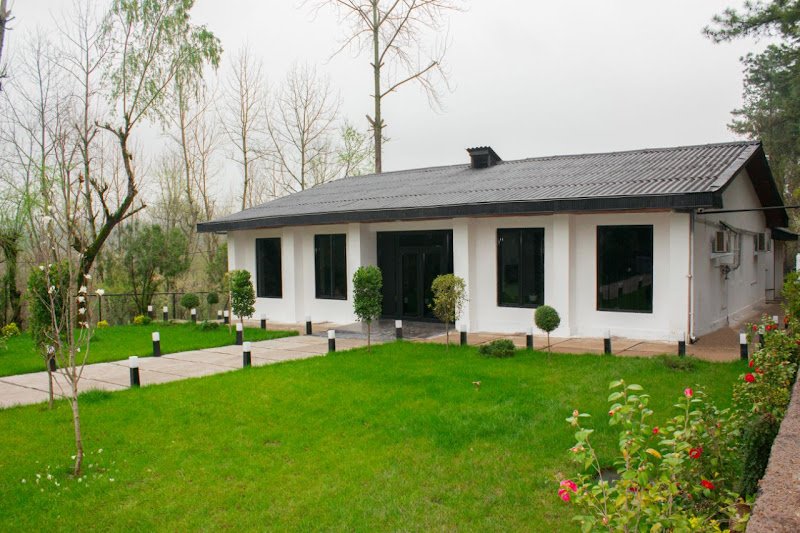 Kacha Boutique Hotel in Saravan