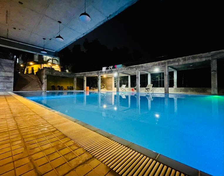 Chuti Resort Purbachal in Nagori