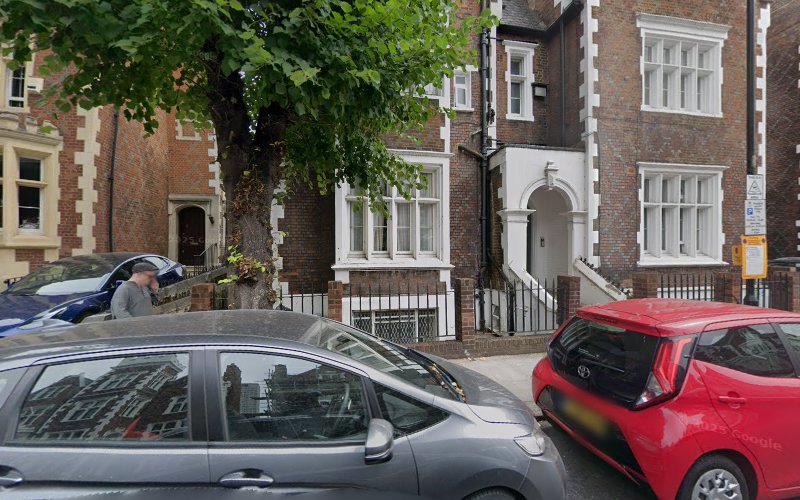 FL&amp;AT Guest House