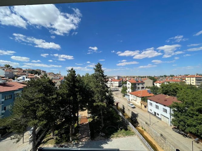 Doğanhisar Beledıyesı otel, restorant ve teras cafe in TR