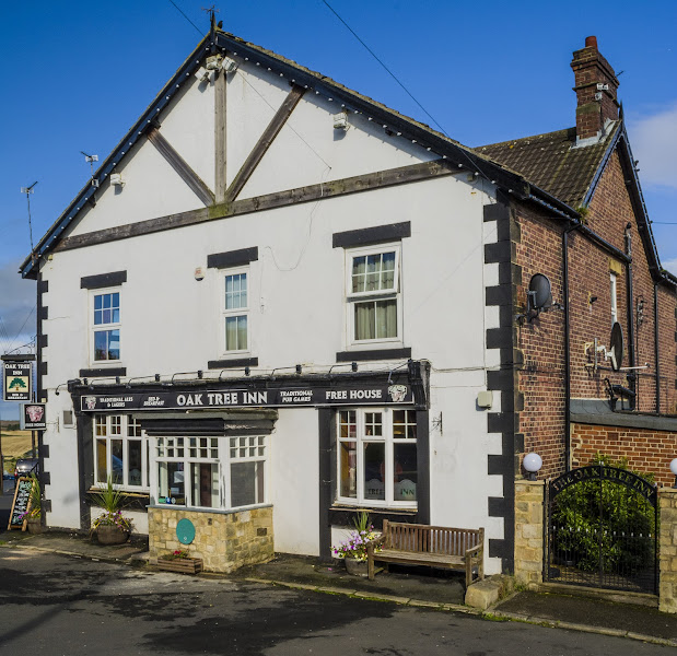 Oak Tree Inn