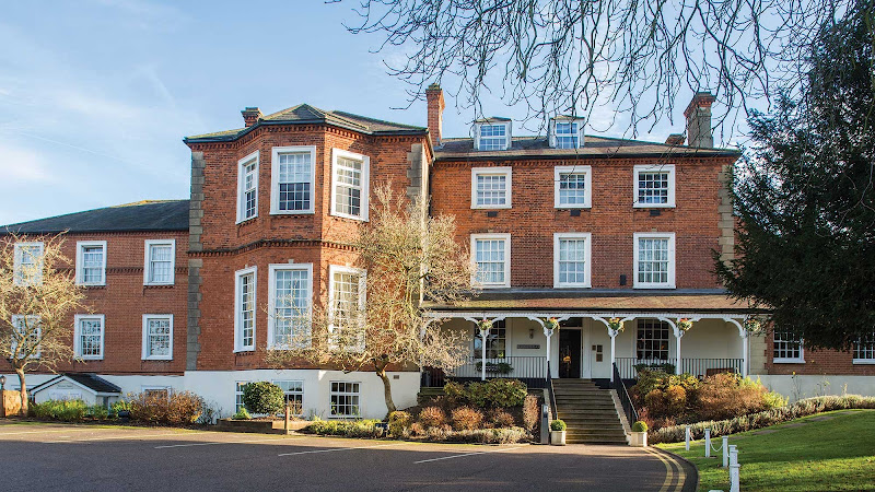 Brandshatch Place Hotel &amp; Spa