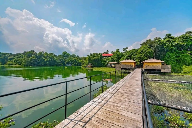 Nilanjana Boat Club &amp; Resort in Rangamati