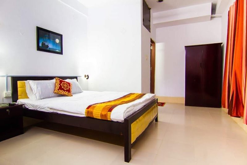 Khan Bondor Hotel in Mongla