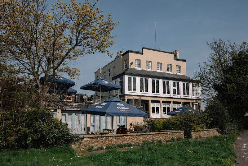 The Royal Hotel – Purfleet