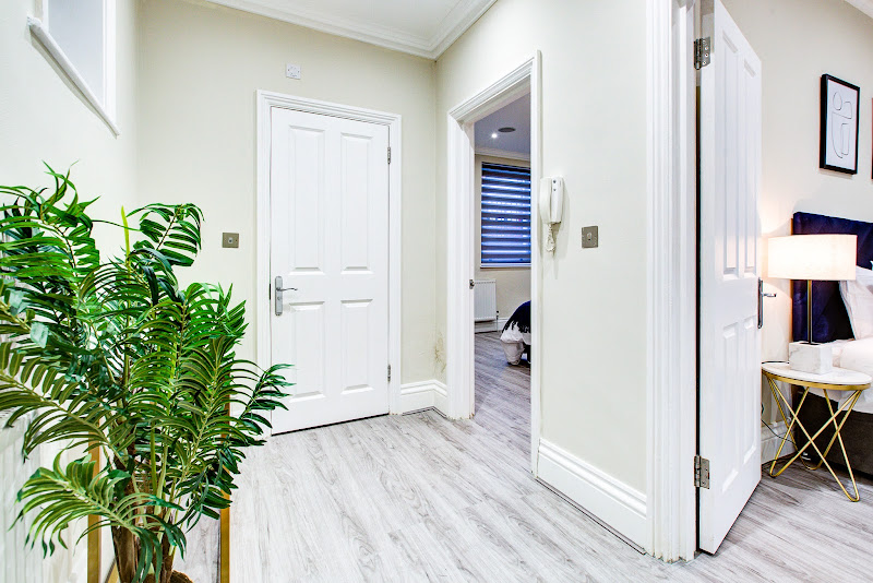 Hybrid Resi - Battersea