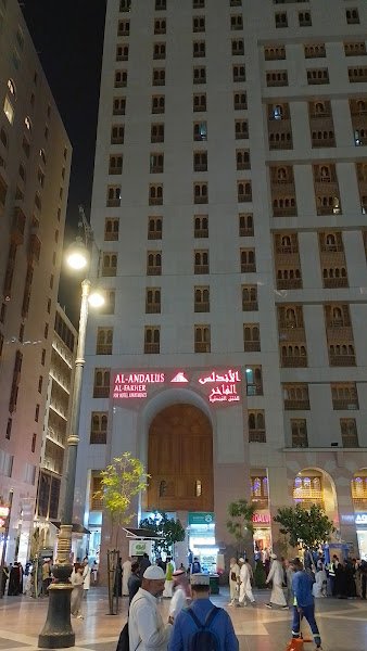 فندق الاندلس الفاخر للشقق الفندقية in Madinah
