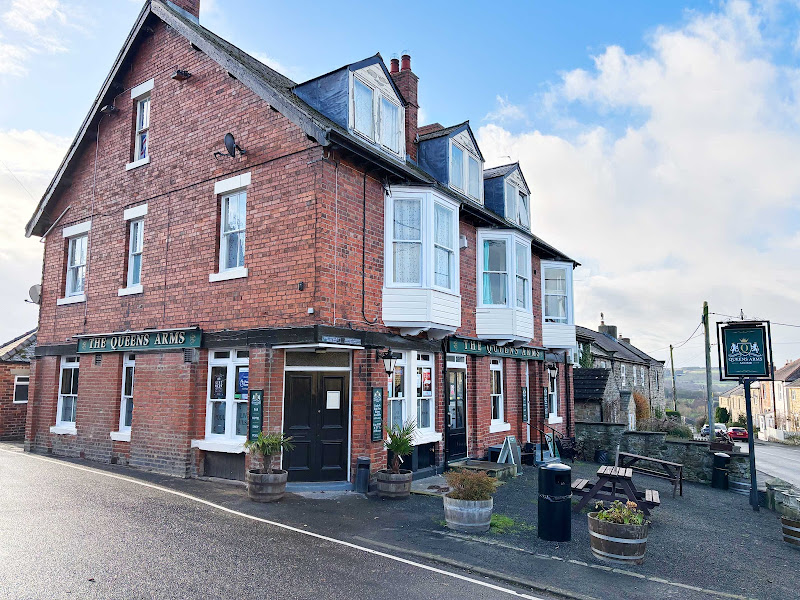 The Queens Arms Hotel