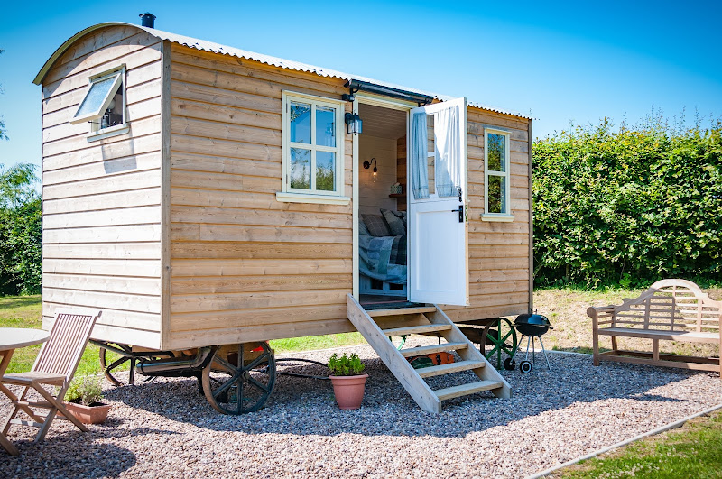 Cadleigh Shepherd's Hut hotel in Ivybridge