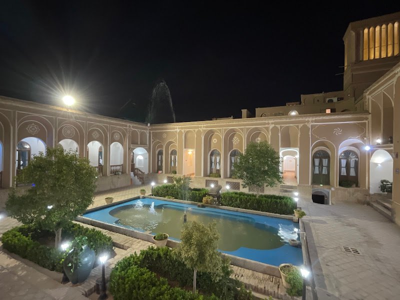 Laleh Hotel in Yazd