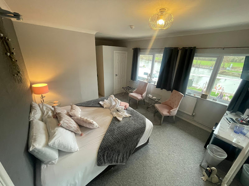 Riverside Inn Saltford