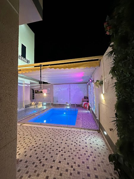 شاليه في نايس in Buraydah