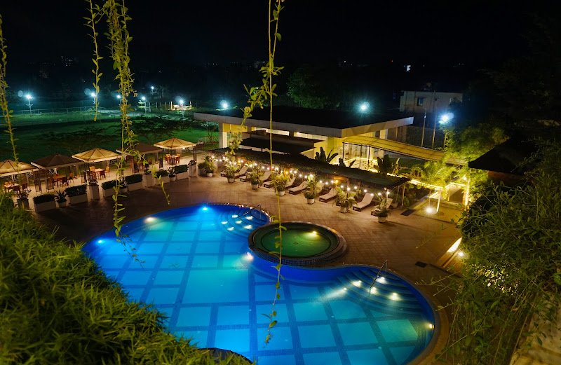 Insignia Hotels &amp; Resorts in Tongi