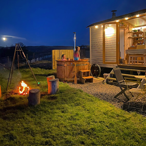 Westfield House Farm Shepherds Huts and B&amp;B