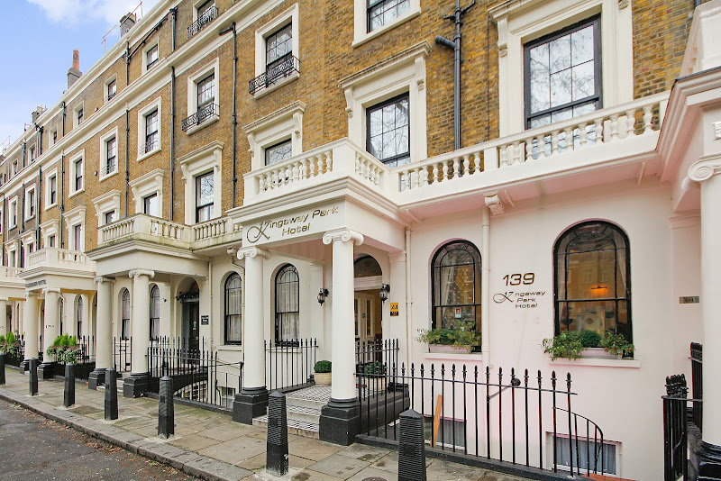 Kingsway Park Hotel