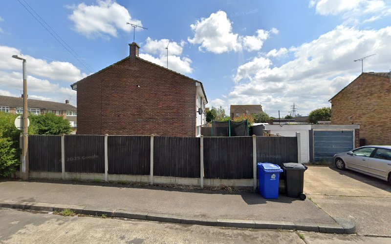 Tms Lovely 3 Bed House-tilbury-free Parking hotel in Tilbury