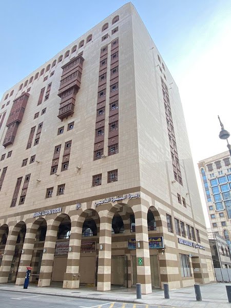 فندق ربوة الصفوة الذهبي | Rabwat Al Safwa Golden Hotel hotel in Madinah