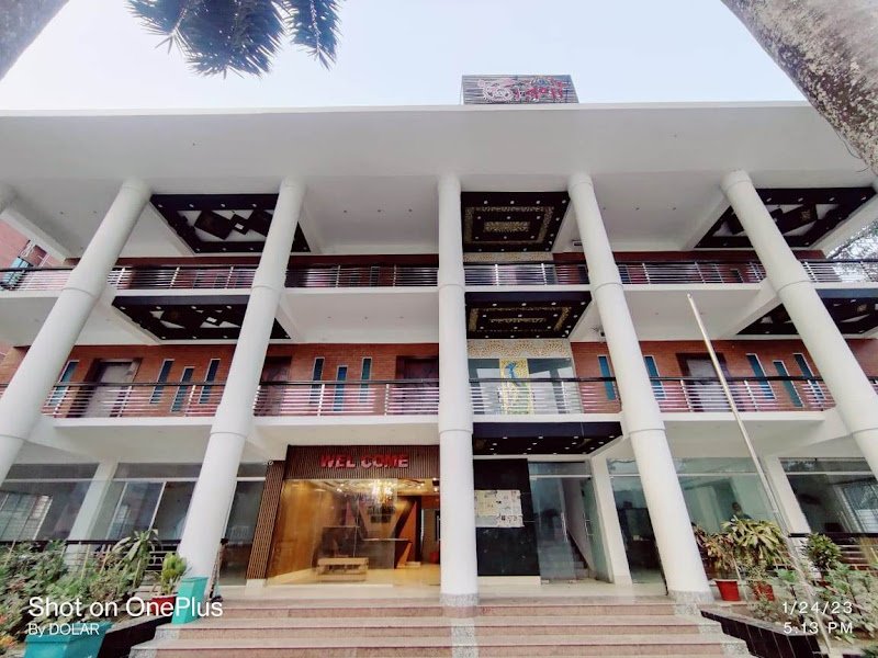 Aronno Resort in Rajshahi