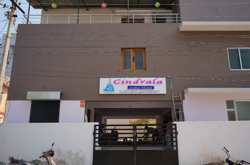 Cindrala ladies hostel hostel in Tiruchirappalli