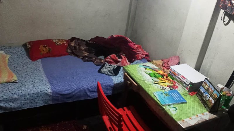 শেক রেজাউল ছাত্রাবাস in Faridpur