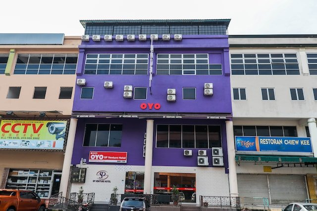 OYO 89473 Sp Venture Hotel in Rawang