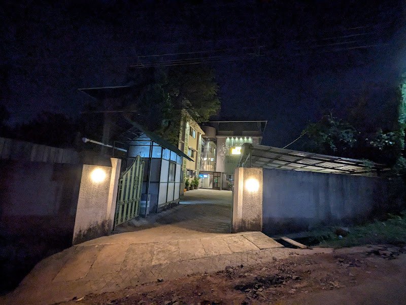 ANSIS GULZAR PREMIUM HOSTEL in Kannur, Elayavoor