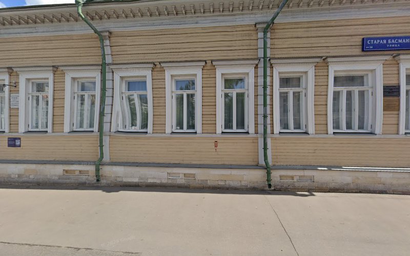 Hostel Vse Svoi on Staraya Basmannaya 36s2 hostel in Moscow