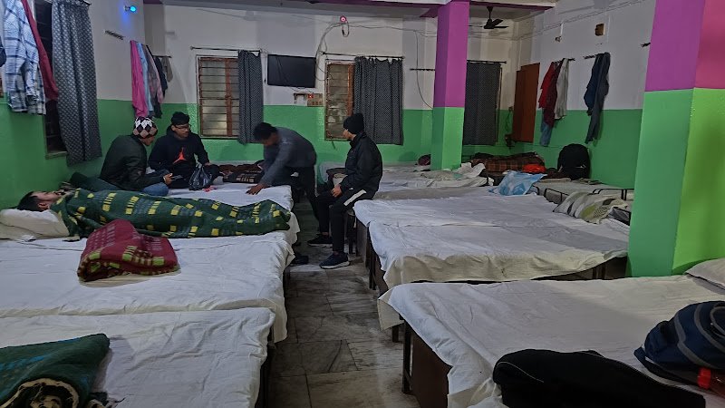 Swastik lodge hostel in Dhanbad