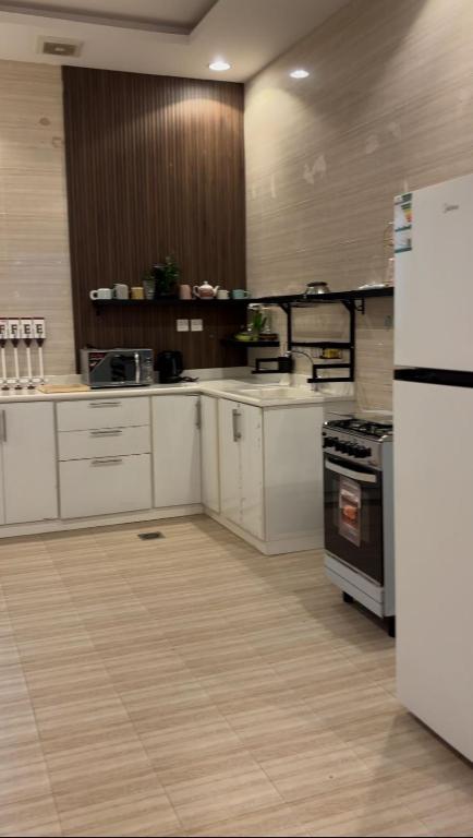 استوديو مؤثث furnished studios — photo 1 of 6